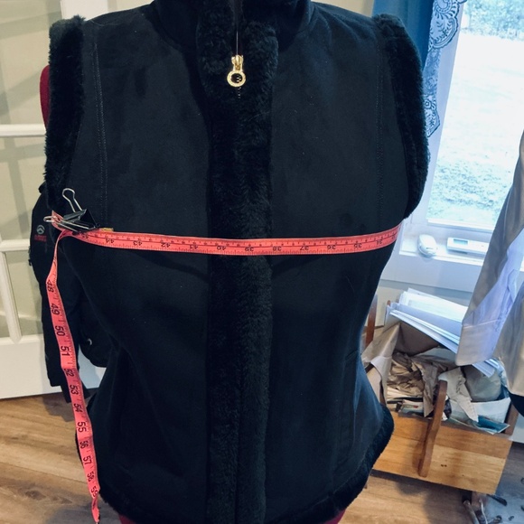 Chaps vest by Ralph Lauren , black ultrasuede with black lined shearling adult L - Picture 4 of 4